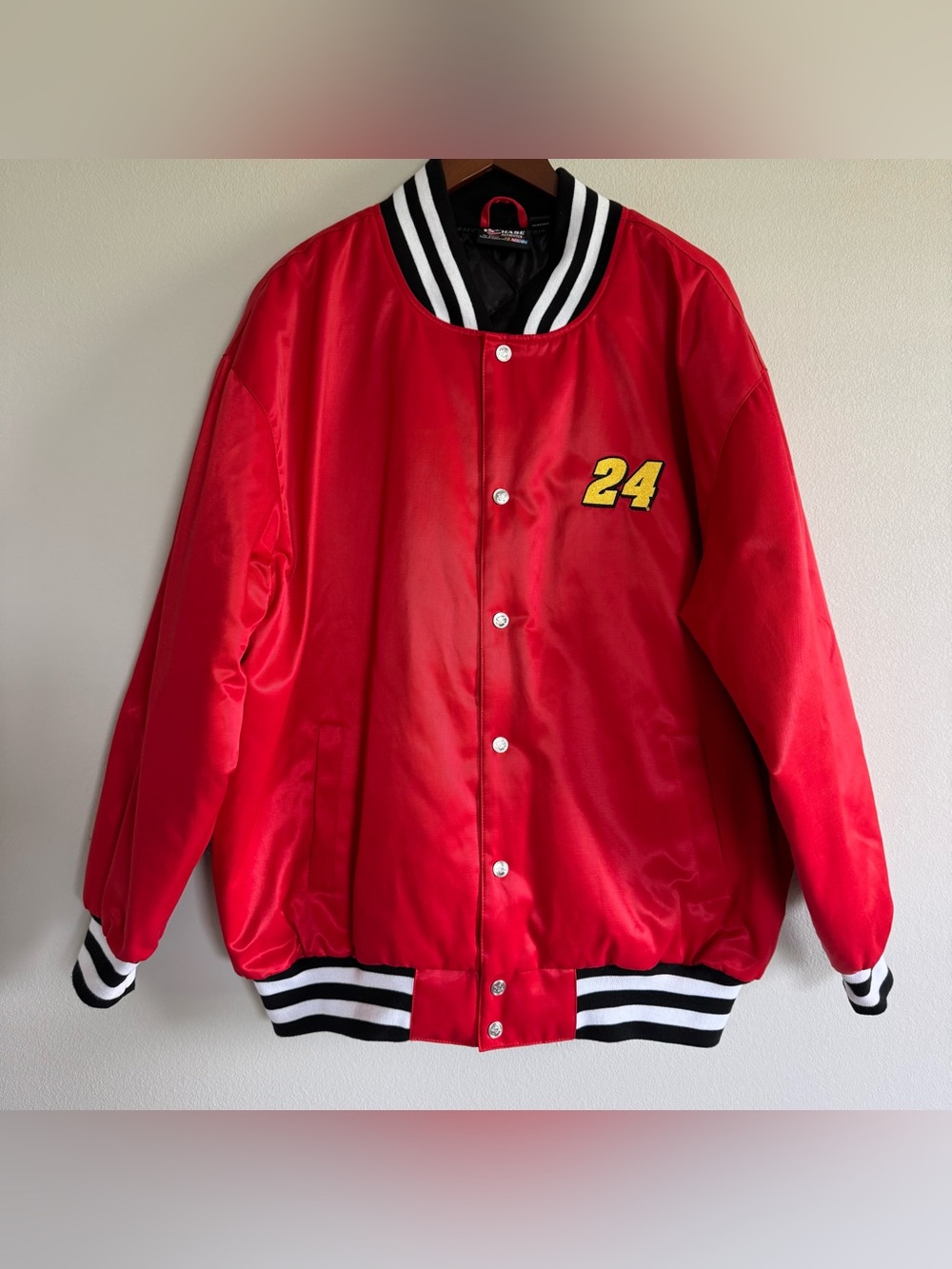 Chase Authentics Jeff Gordon #24 NASCAR Red Satin Bomber Jacket Retro 2012 XL